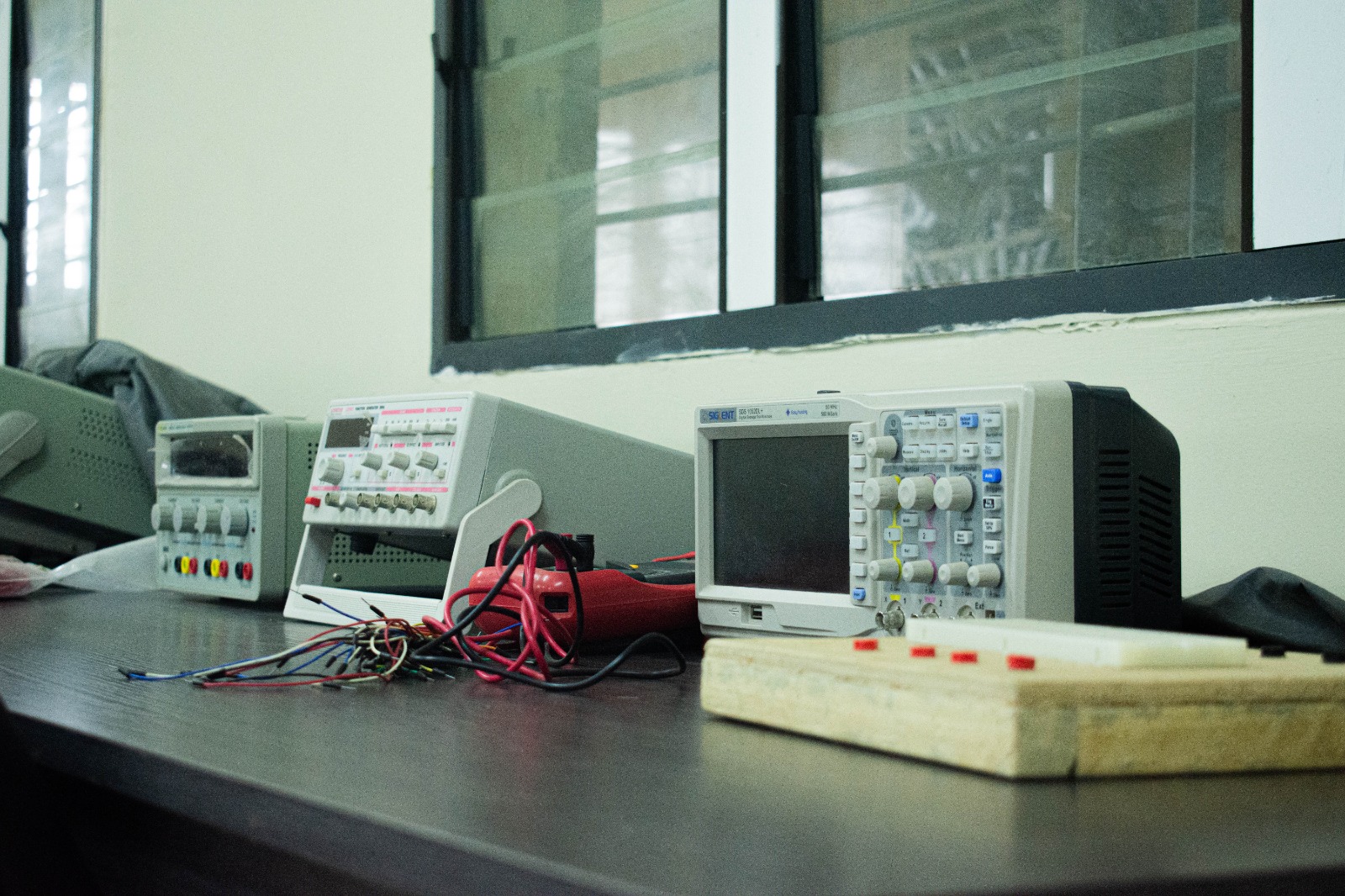 MATÉRIELS ELECTRONIQUE AU POINT